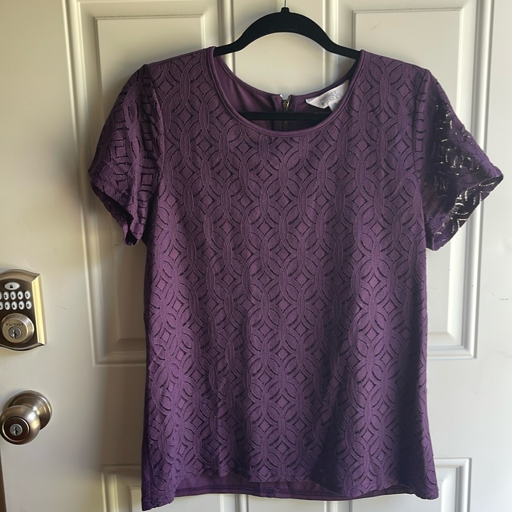 Market & Spruce purple lace top, size medium.